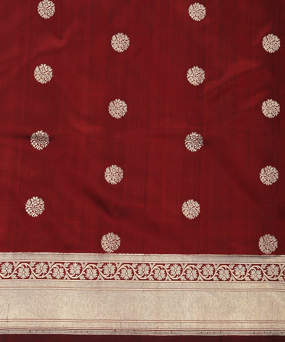 Handloom_Maroon_Pure_Katan_Silk_Kadhwa_Asharfi_Booti_Dupatta_WeaverStory_03