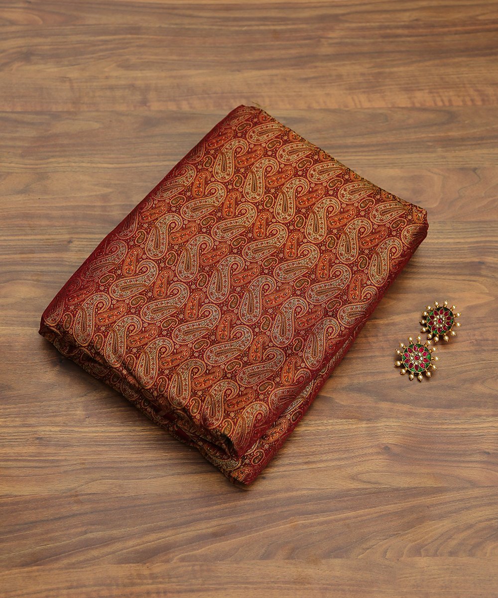 Handloom_Maroon_Pure_Katan_Silk_Brocade_Banarasi_Fabric_with_Zari_WeaverStory_01