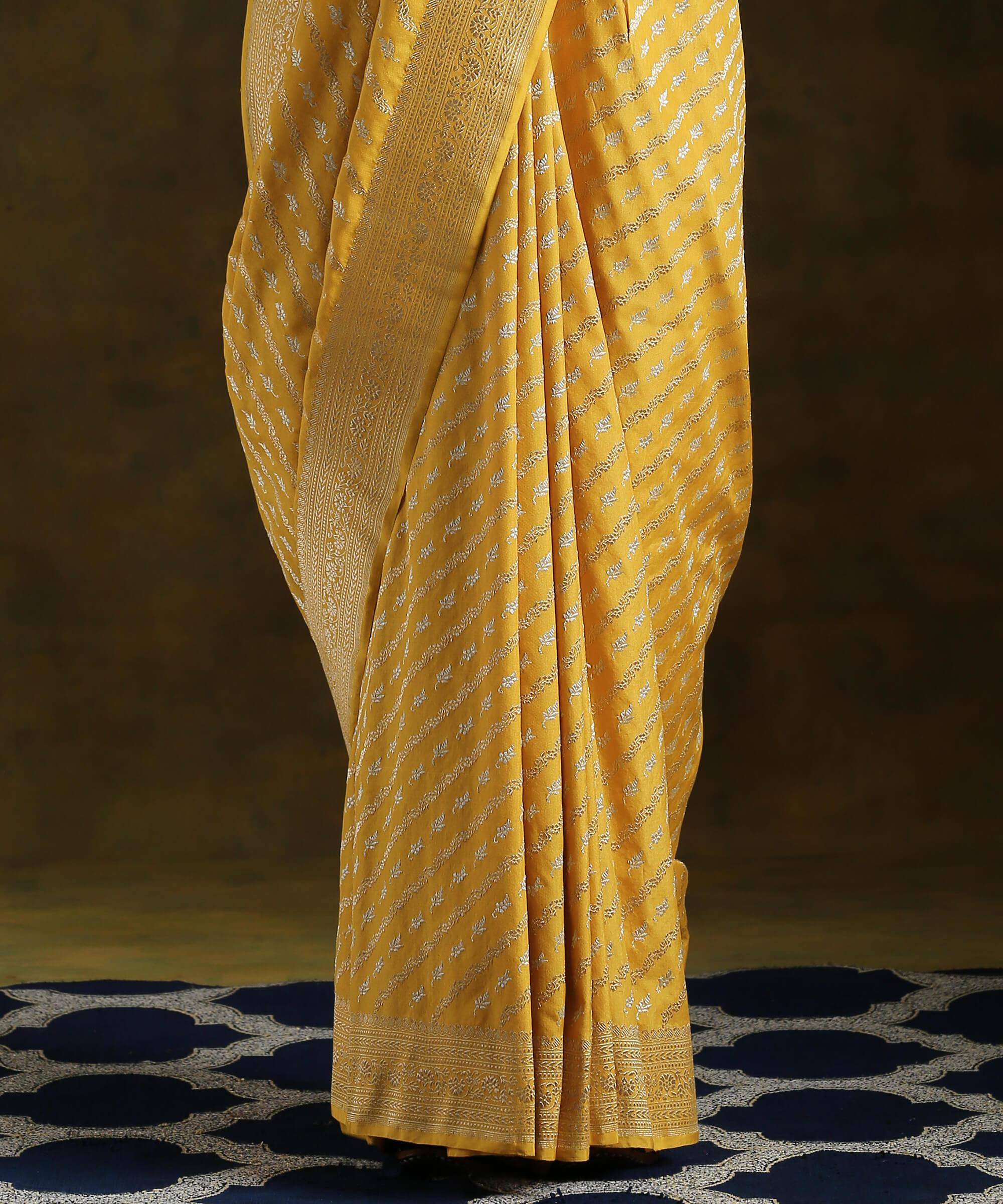 Handloom_Mustard_Ektara_Weave_Pure_Katan_Silk_Banarasi_Jangla_Saree_with_Konia_Motifs_WeaverStory_03