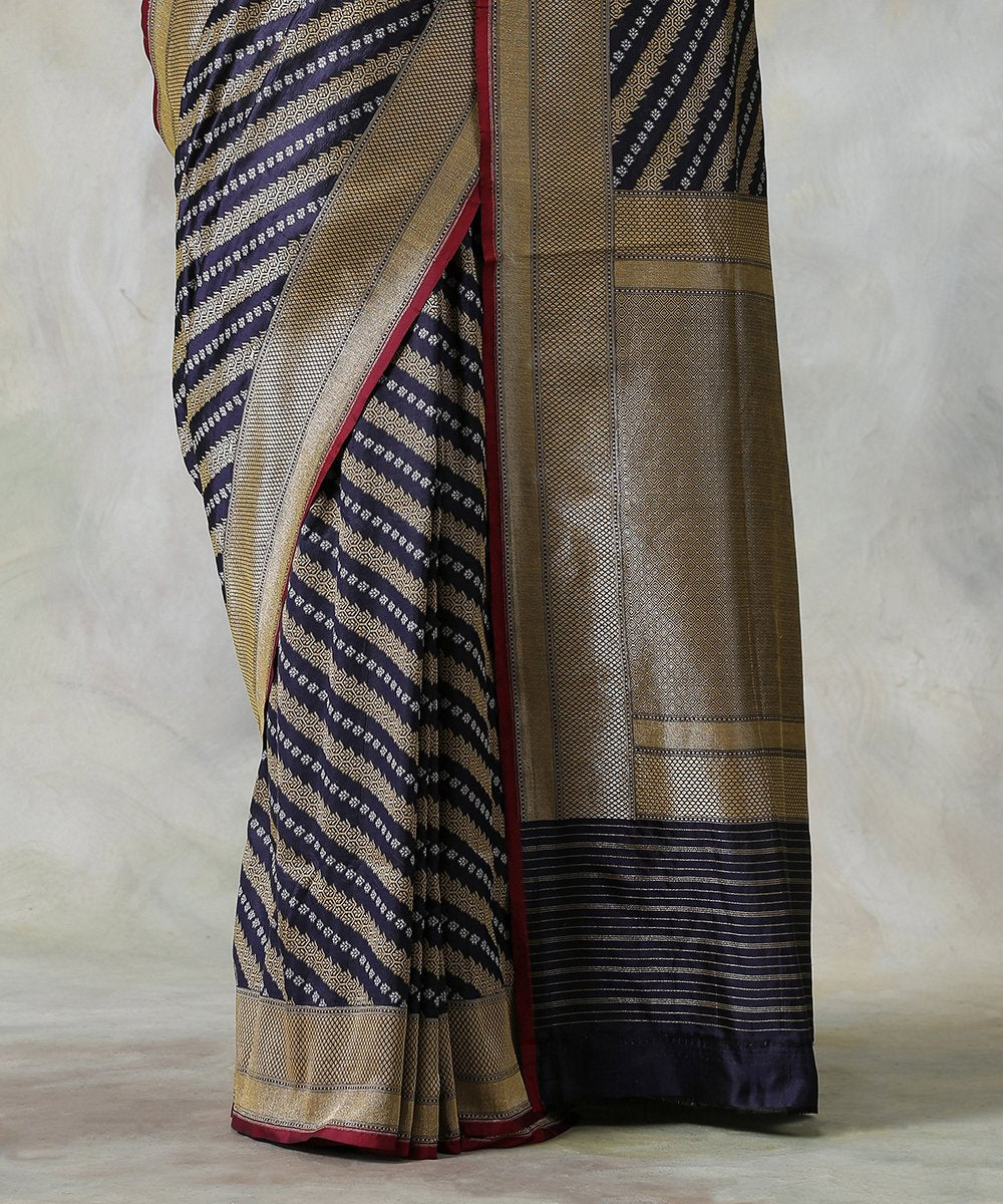Handloom_Navy_Blue_Banarasi_Saree_with_Jamdani_Weave_and_Aada_Bel_WeaverStory_04