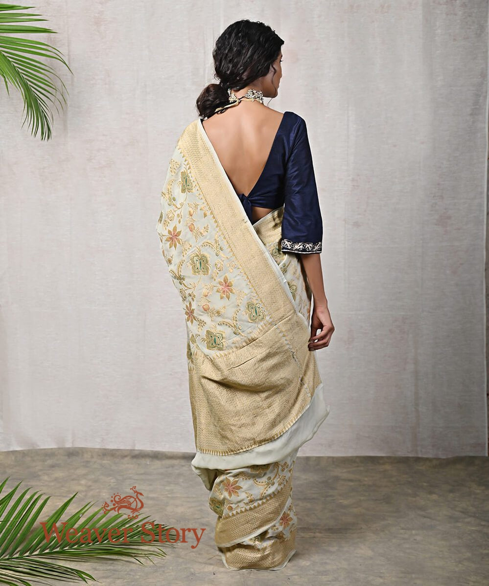 Handloom_Pale_Blue_Banarasi_Georgette_Saree_with_Meenakari_Jangla_WeaverStory_03
