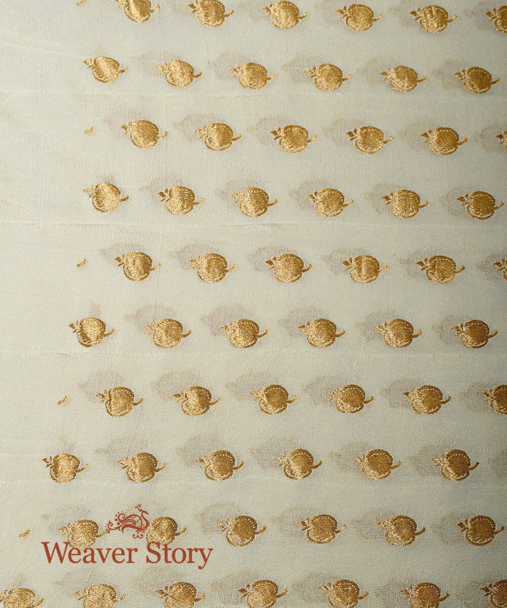 Handloom_Pale_Blue_Banarasi_Georgette_Saree_with_Meenakari_Jangla_WeaverStory_05