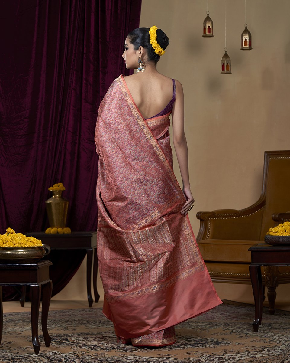 Handloom_Peach_Six_Color_Pure_Katan_Silk_Reshmi_Jamawar_Tanchoi_Saree_With_Zari_Border_WeaverStory_03