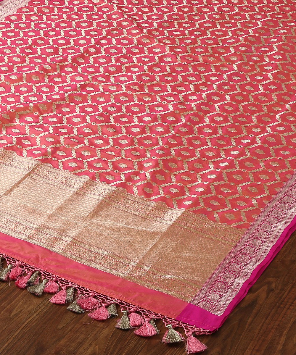 Handloom_Peach_Cutwork_Banarasi_Dupatta_with_Meenakari_Jaal_WeaverStory_03