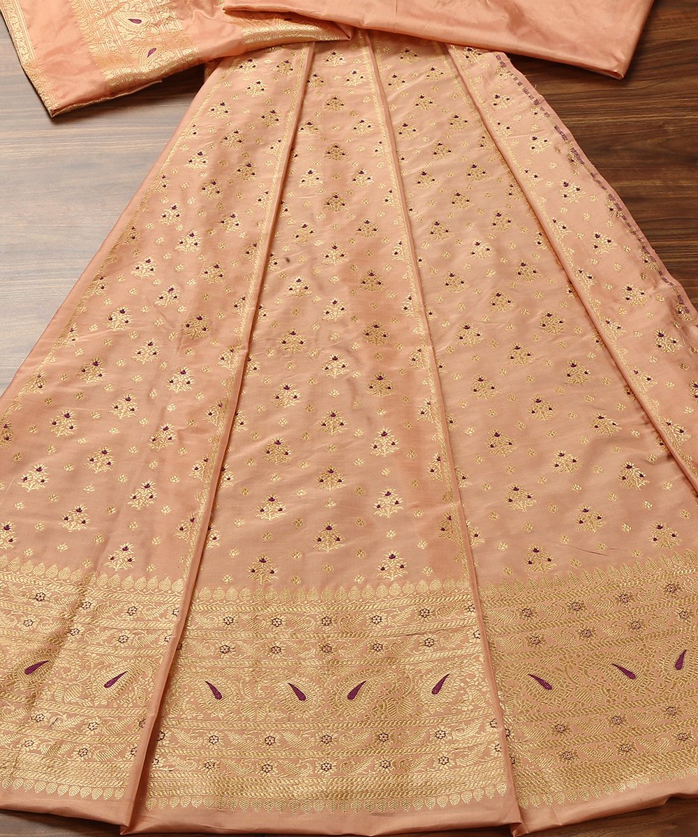 Handloom_Peach_Katan_Silk_Kadhwa_Banarasi_Lehenga_with_Bootidar_Design_WeaverStory_02