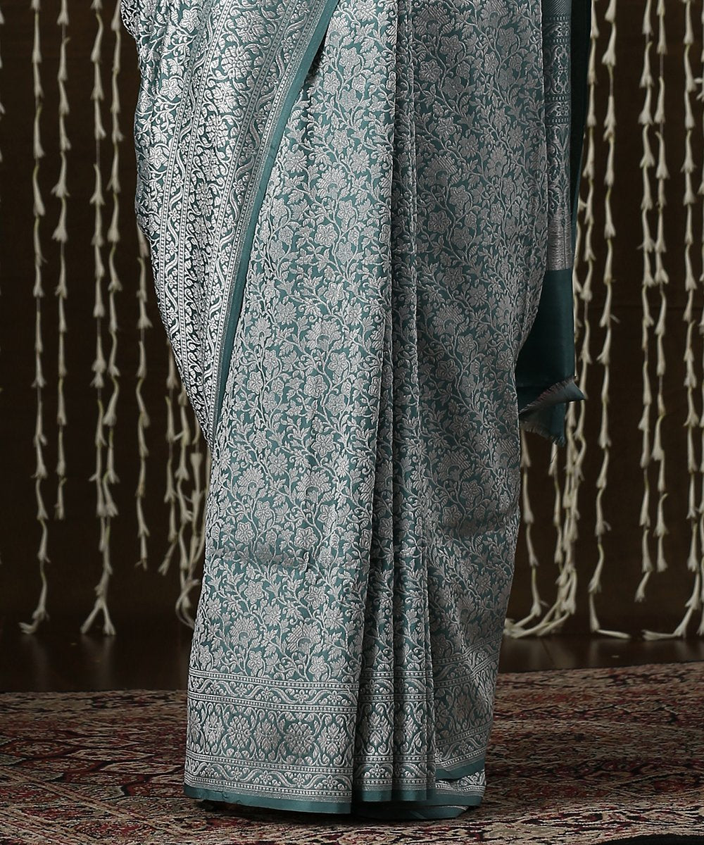 Handloom_Pigeon_Blue_Kimkhab_Banarasi_Brocade_Saree_With_Silver_Zari_WeaverStory_04