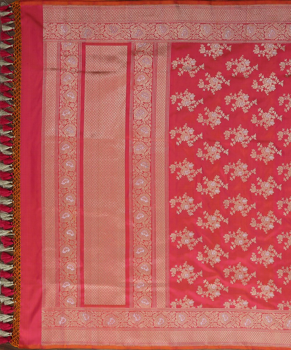 Handloom_Pink_And_Orange_Dual_Tone_Pure_Katan_Silk_Sona_Rupa_Kadhwa_Jangla_Banarasi_Dupatta_WeaverStory_02