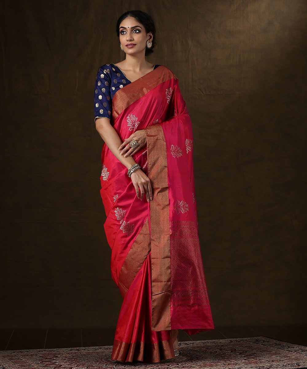 Handloom_Pink_Banarasi_Saree_With_Antique_Zari_Border_And_Silver_Leaf_Booti_WeaverStory_02