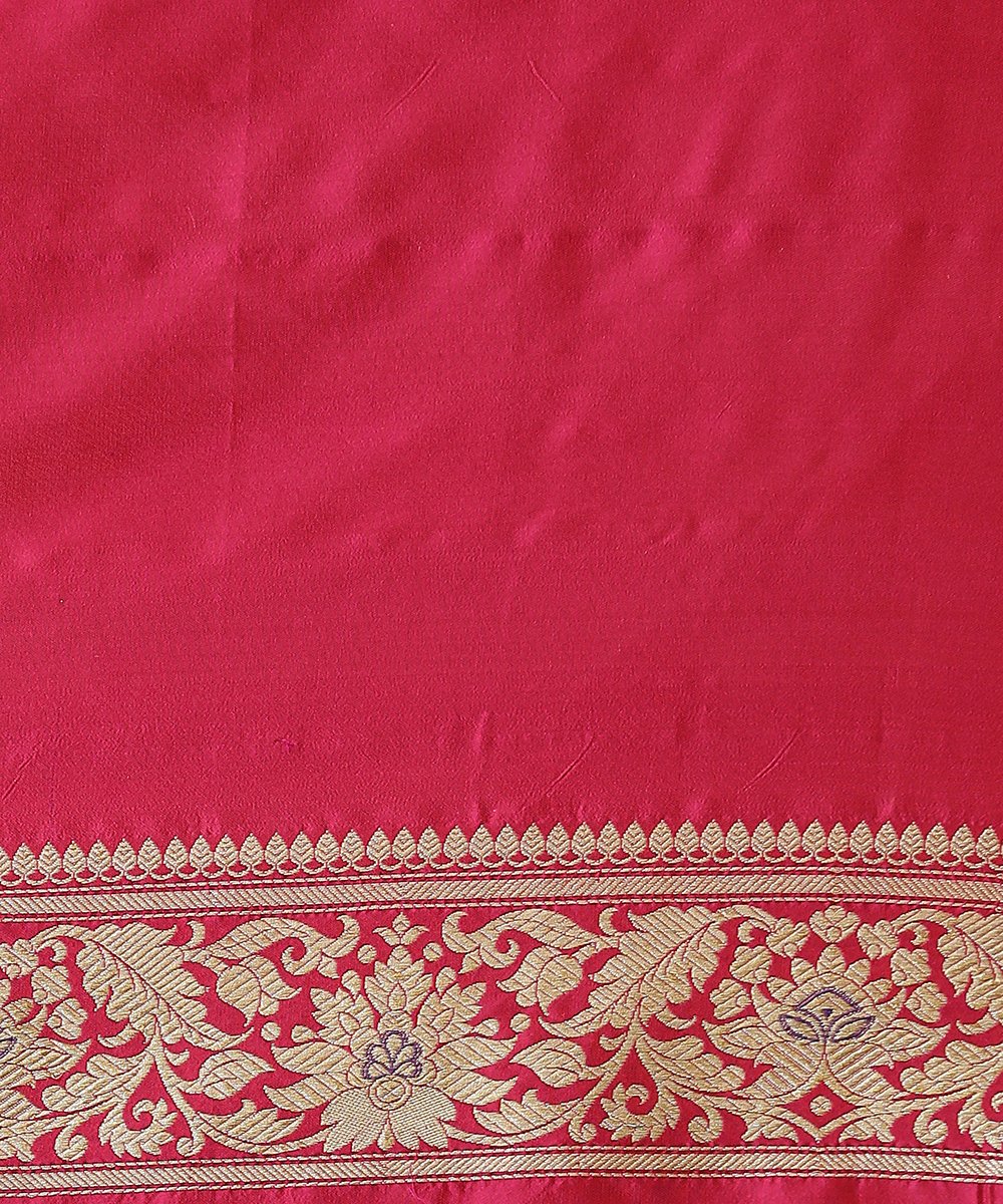 Handloom_Pure_Katan_Silk_Banarasi_Saree_in_Pink_with_Mehraab_Jaal_WeaverStory_05