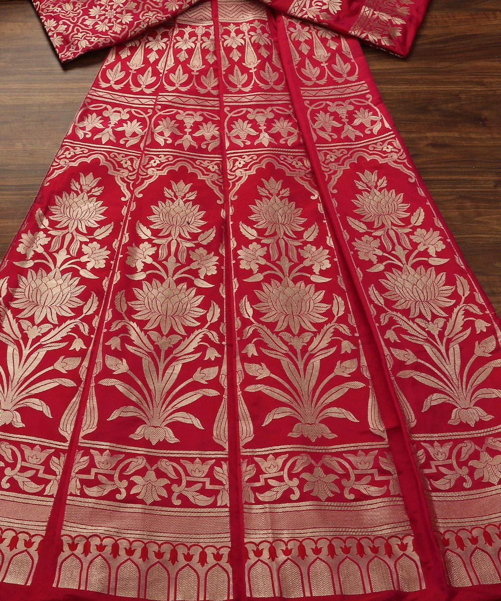 Handloom_Pink_Cutwork_Katan_Silk_Banarasi_Lehenga_with_Floral_Design_WeaverStory_02