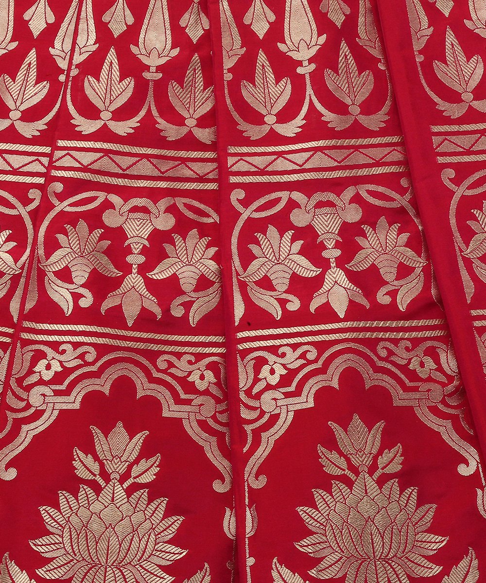 Handloom_Pink_Cutwork_Katan_Silk_Banarasi_Lehenga_with_Floral_Design_WeaverStory_05