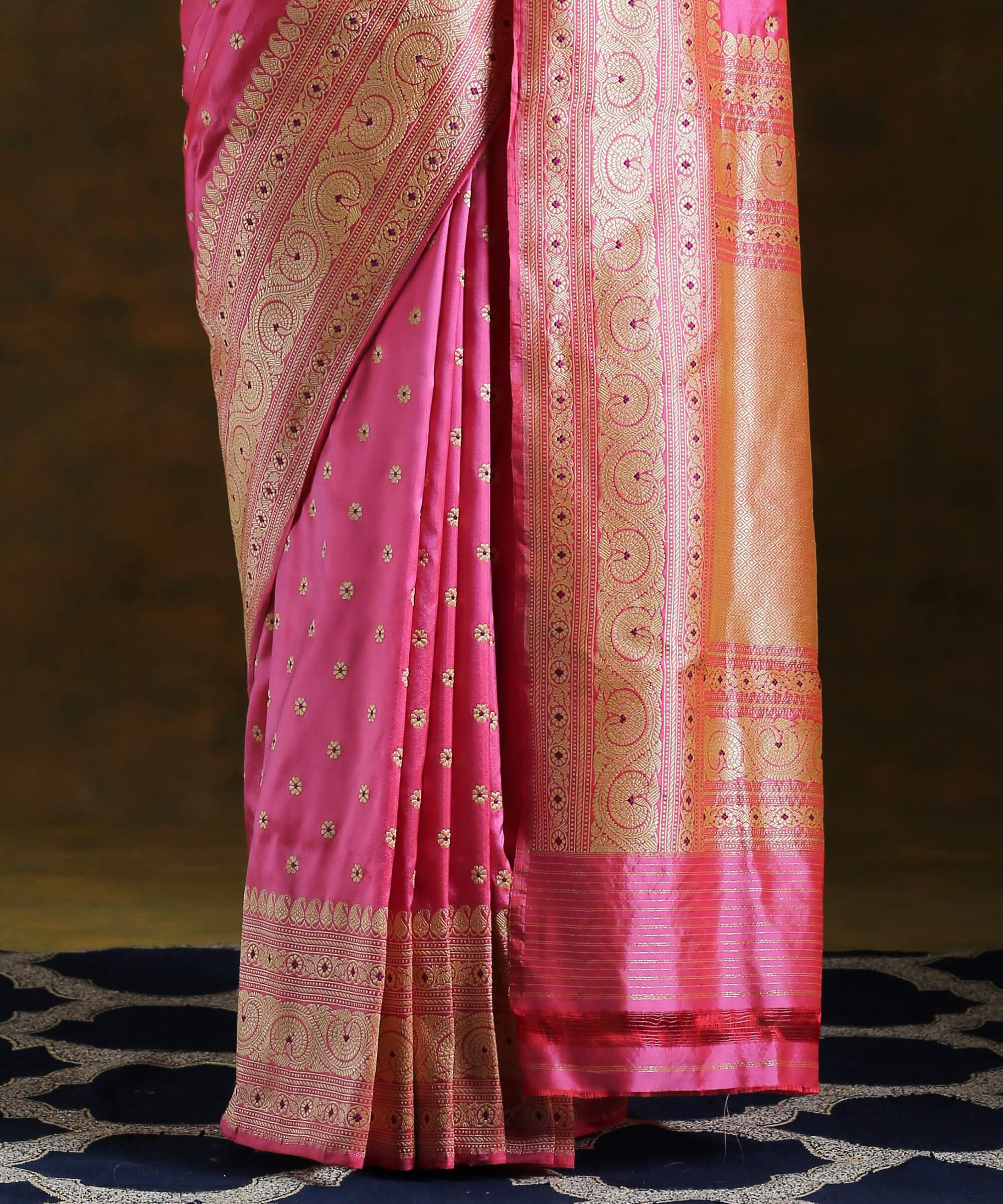 Handloom_Gulabi_Pink_Pure_Katan_Silk_Banarasi_Saree_with_Guldaudi_Boota_WeaverStory_03