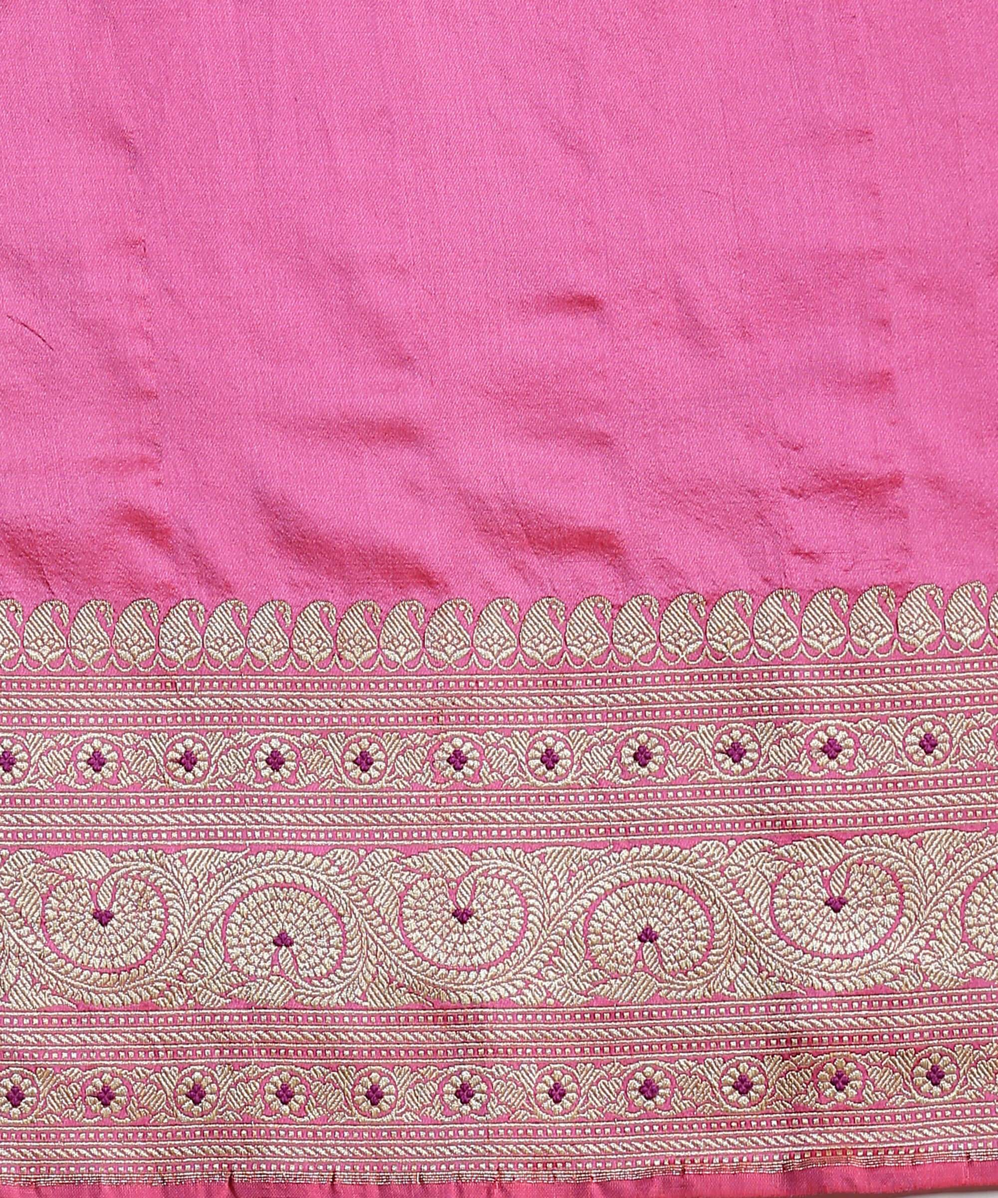 Handloom_Gulabi_Pink_Pure_Katan_Silk_Banarasi_Saree_with_Guldaudi_Boota_WeaverStory_04