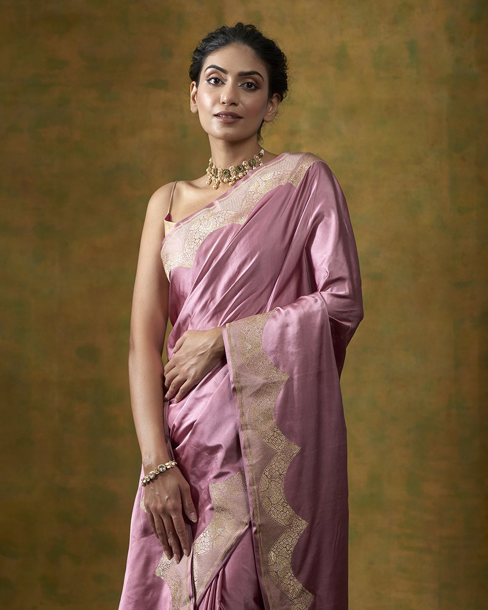Handloom_Pink_Plain_Satin_Saree_With_Scalloped_Zari_Border_WeaverStory_01