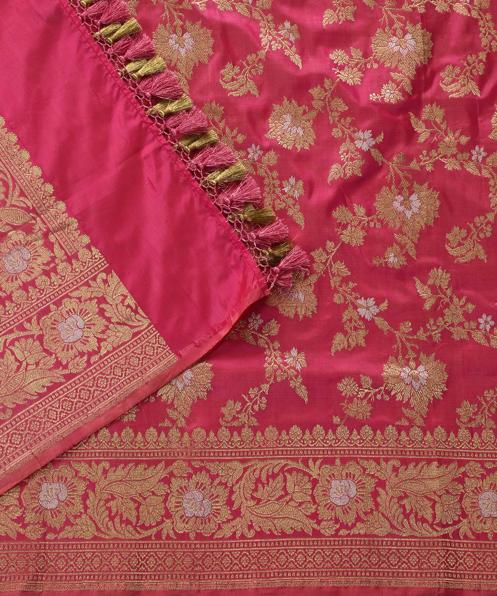 Handloom_Pink_Dual_Tone_Pure_Katan_Silk_Sona_Rupa_Kadhwa_Jangla_Banarasi_Dupatta_WeaverStory_05