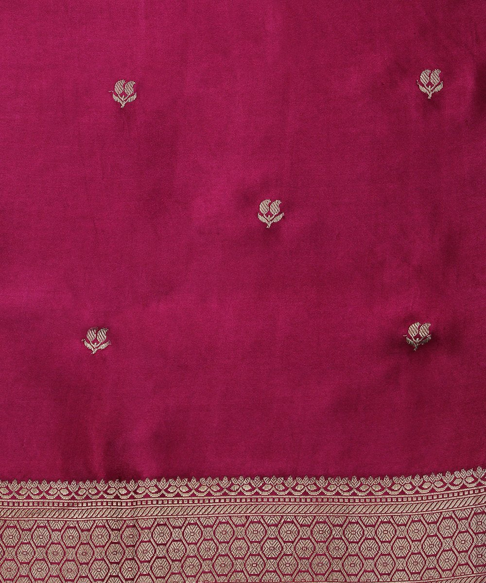 Handloom_Plum_Gajji_Silk_Banarasi_Dupatta_with_Kadhwa_Booti_Design_WeaverStory_03