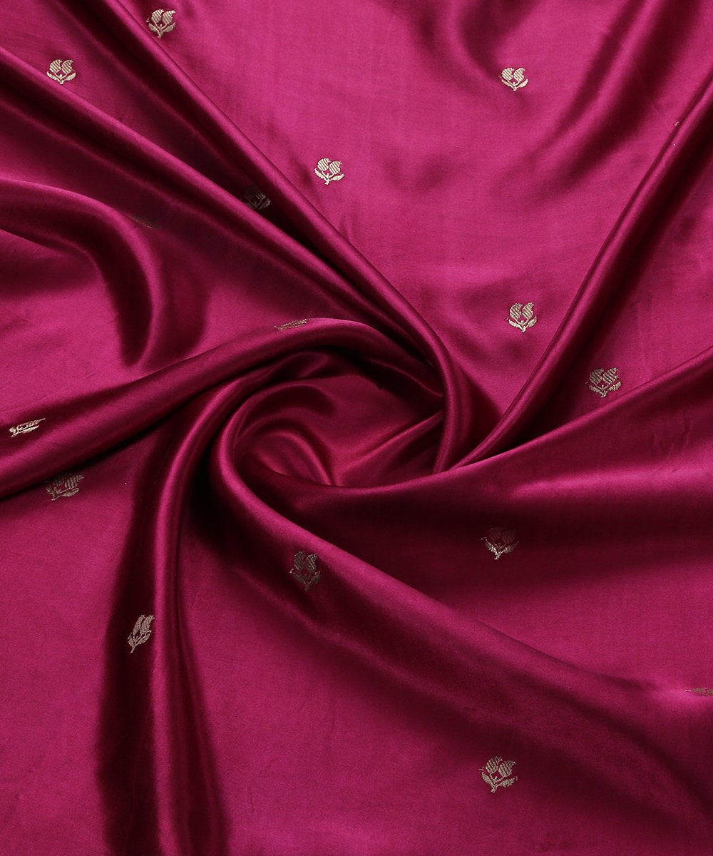 Handloom_Plum_Gajji_Silk_Banarasi_Dupatta_with_Kadhwa_Booti_Design_WeaverStory_06