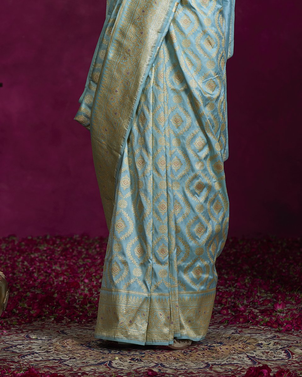 Handloom_Powder_Blue_Katan_Silk_Banarasi_Saree_With_Meenakari_and_Jangla_Design_WeaverStory_04