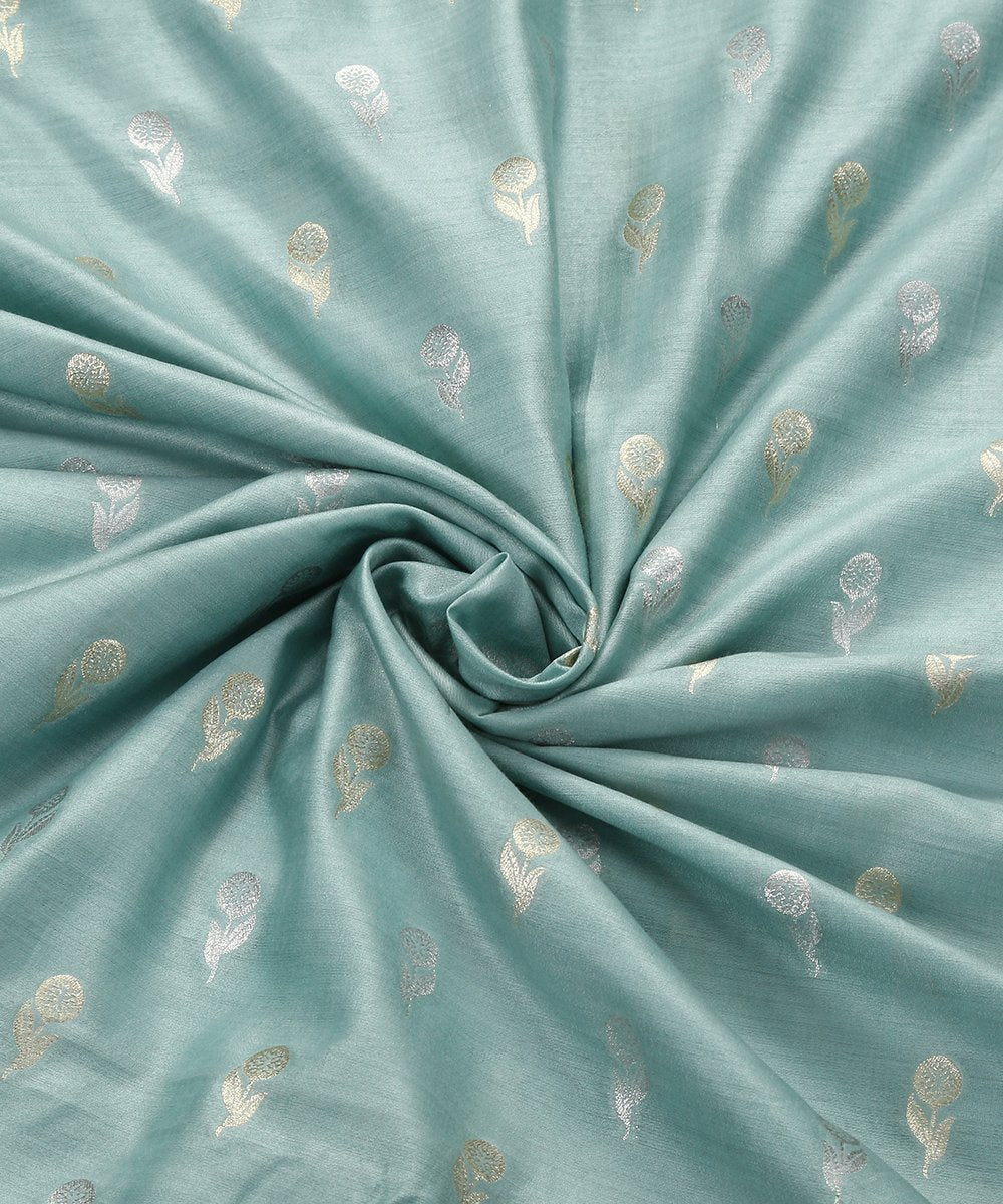 Handloom_Powder_Blue_Mulberry_Silk_Banarasi_Fabric_with_Sona_Rupa_Booti_WeaverStory_05