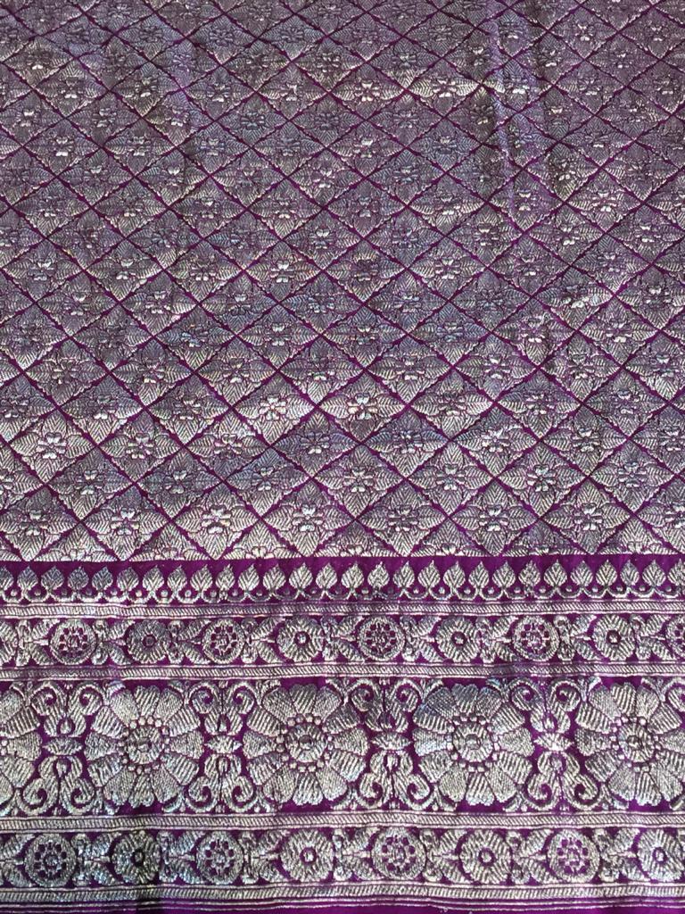 Handloom_Purple_Banarasi_Georgette_Saree_with_Silver_Zari_Work_WeaverStory_05