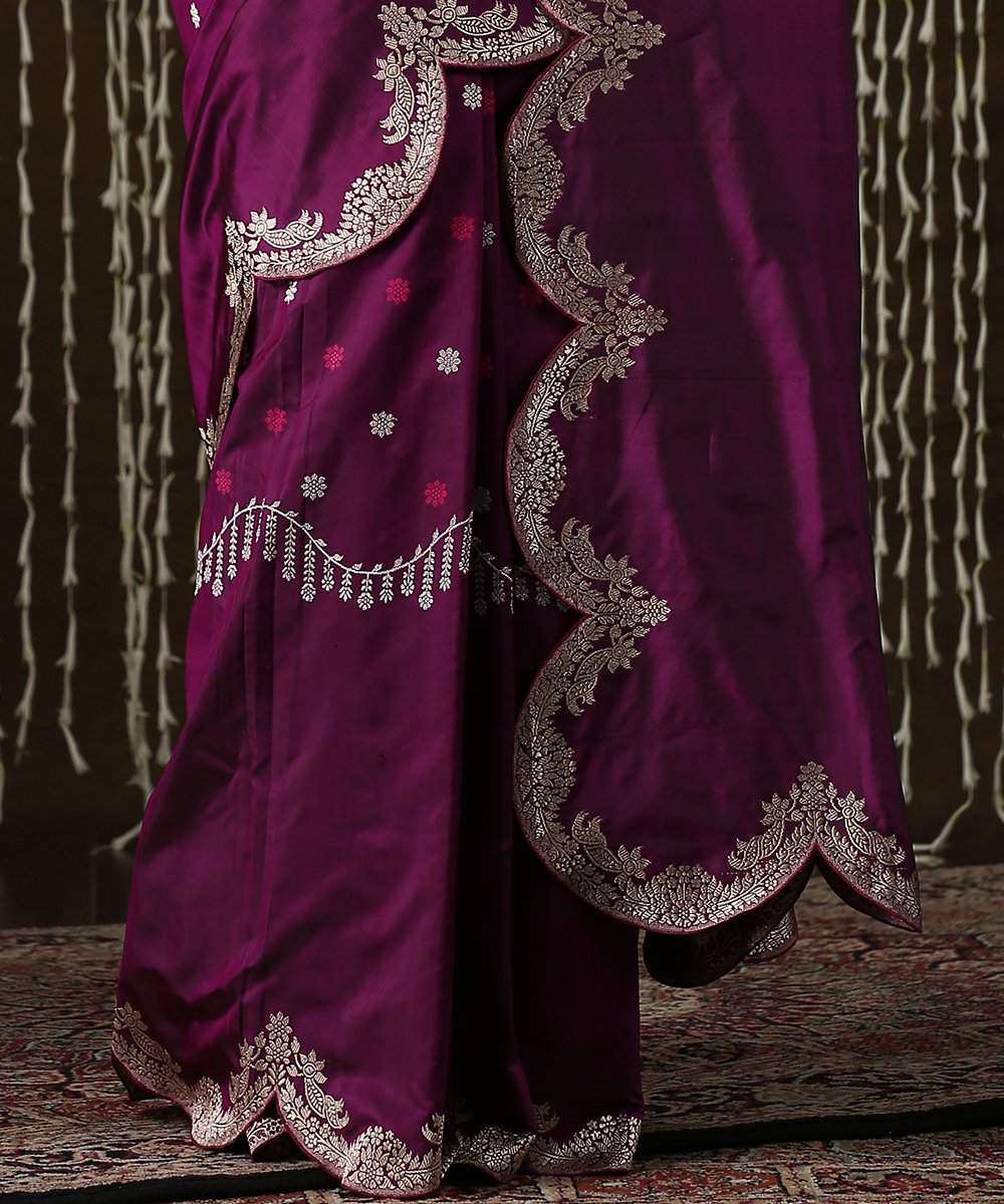Handloom_Purple_Banarasi_Katan_Silk_Saree_with_Scallop_Border_and_Green_Blouse_WeaverStory_04