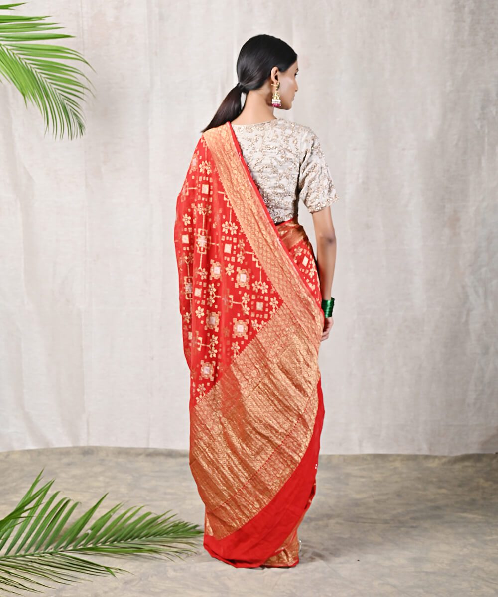 Handloom_Red_Banarasi_Patola_Saree_with_Gold_and_Silver_Zari_WeaverStory_03
