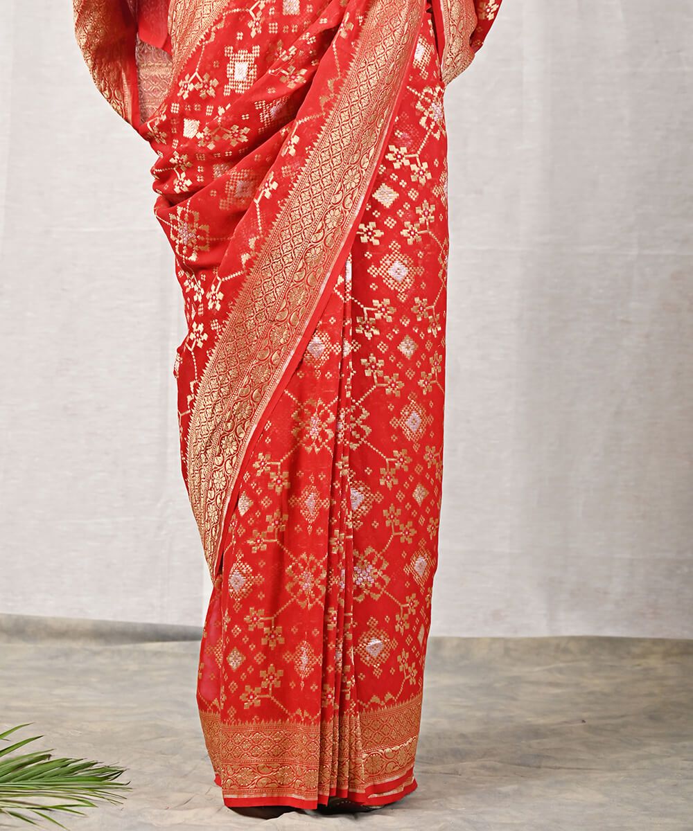 Handloom_Red_Banarasi_Patola_Saree_with_Gold_and_Silver_Zari_WeaverStory_04