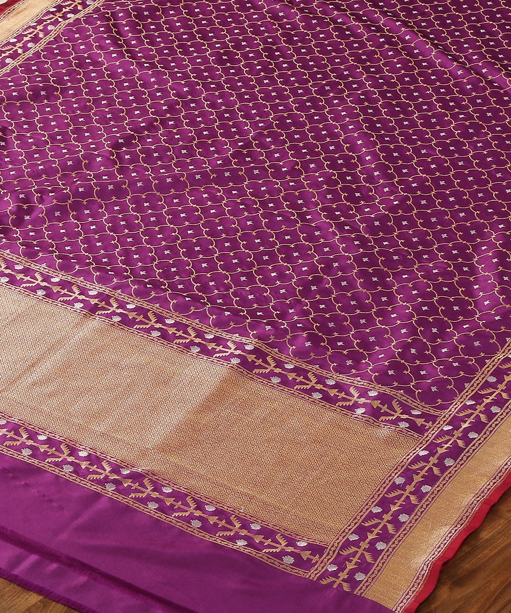Handloom_Purple_Cutwork_Banarasi_Dupatta_and_Jangla_Design_WeaverStory_03