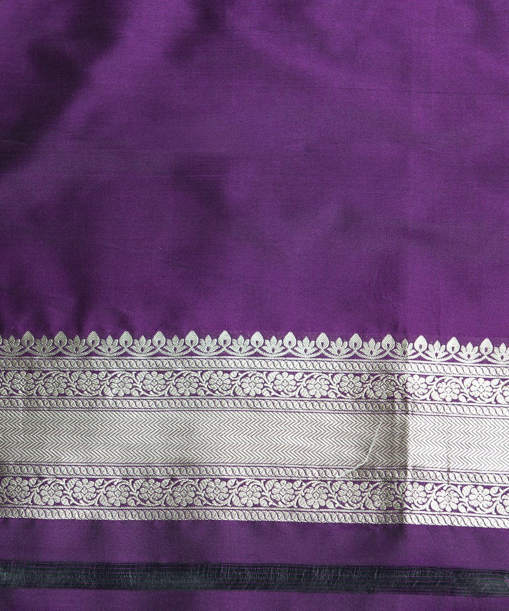 Handloom_Purple_Katan_Silk_Handloom_Zari_Booti_Banarasi_Saree_WeaverStory_05