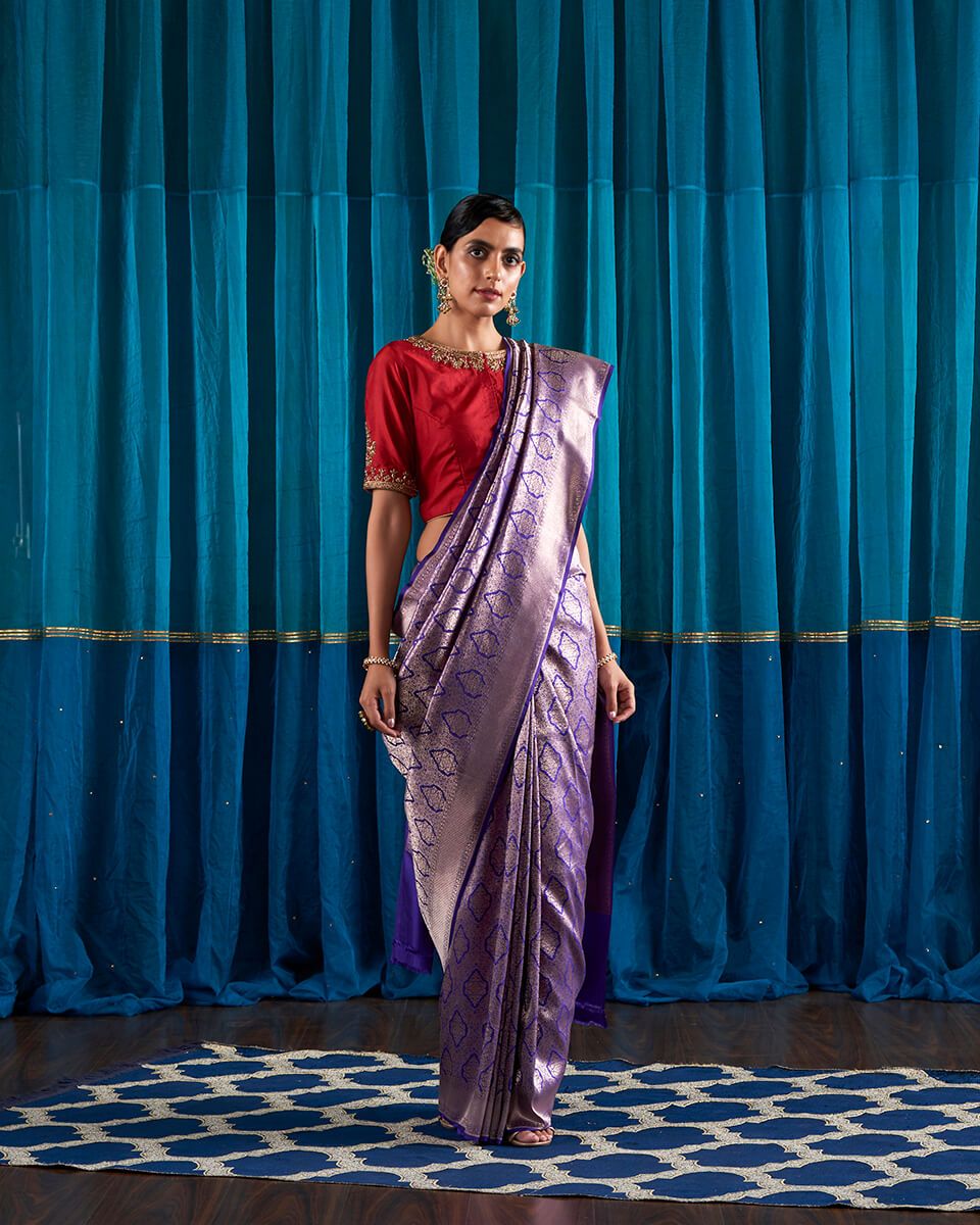 Handloom_Banarasi_Kimkhab_Saree_with_Zari_WeaverStory_02