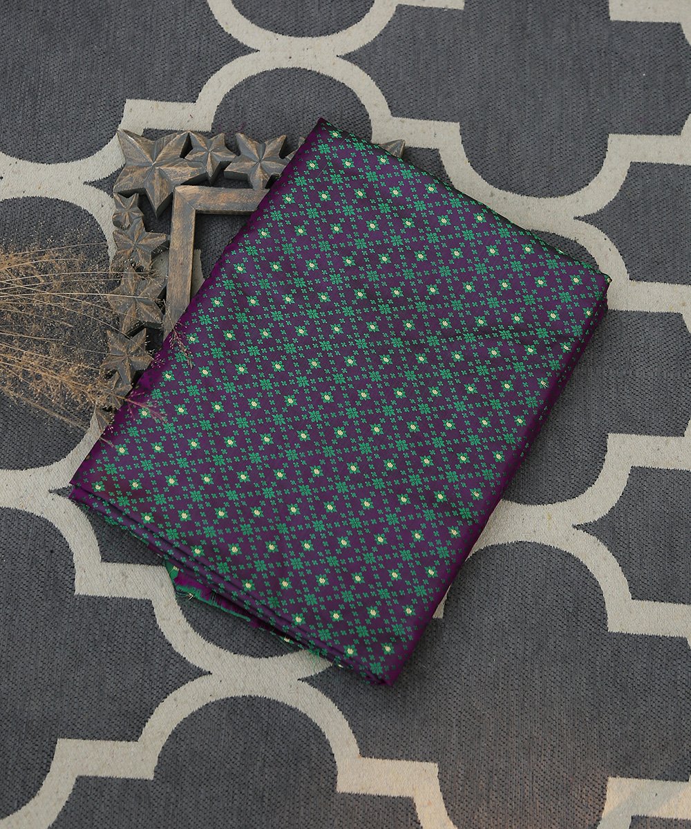 Handloom_Purple_and_Emerald_Green_Dual_Tone_Pure_Katan_Silk_Banarasi_Fabric_with_Star_Booti_Fabric_WeaverStory_01