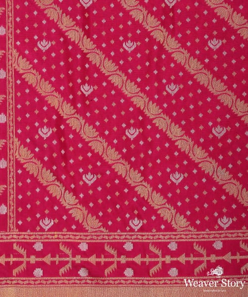Handloom_Rani_Pink_Pure_Katan_Silk_Banarasi_Dupatta_with_Aada_Jaal_WeaverStory_03