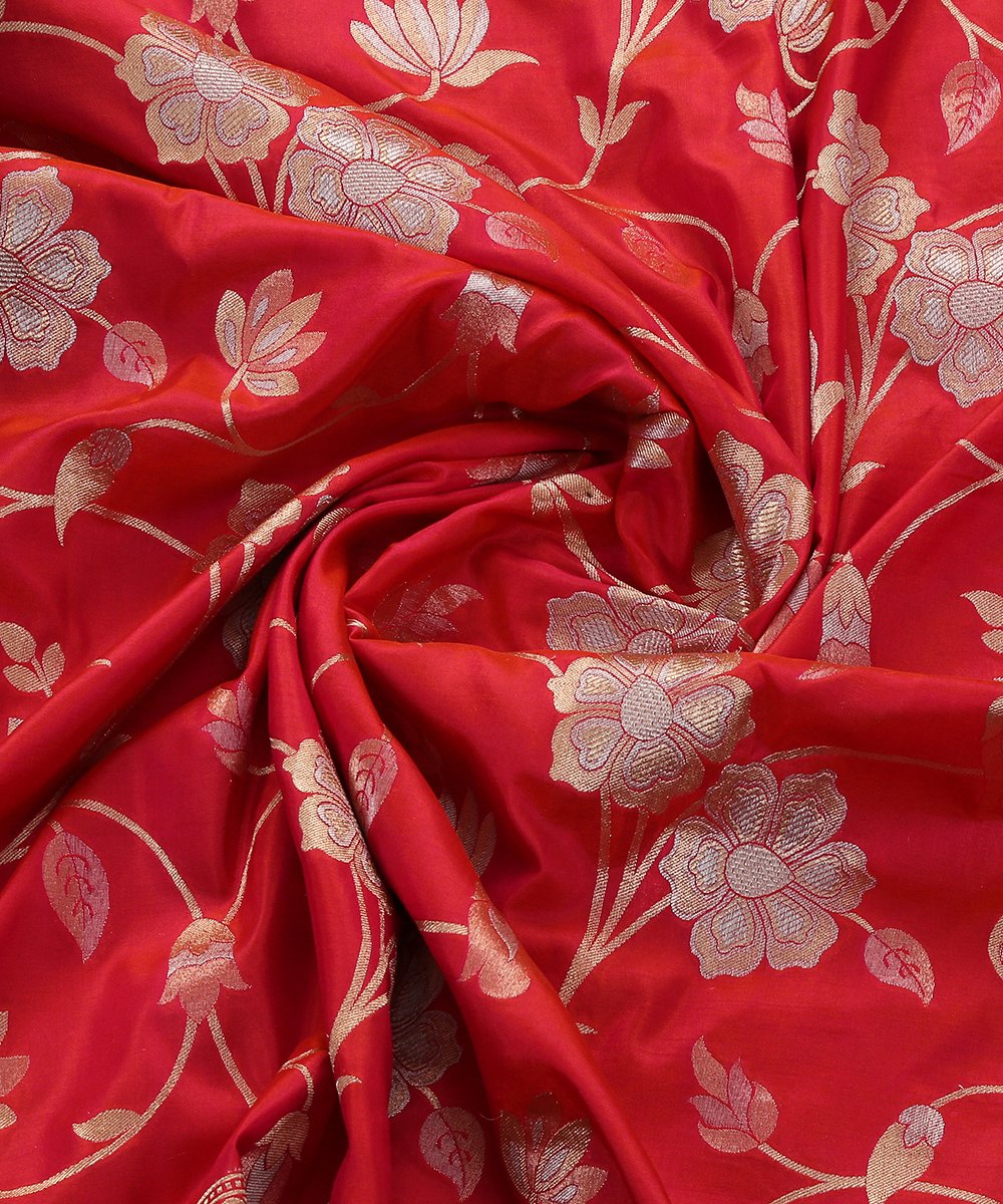 Handloom_Rani_Pink_Pure_Katan_Silk_Cutwork_Banarasi_Dupatta_with_Jangla_Design_WeaverStory_06