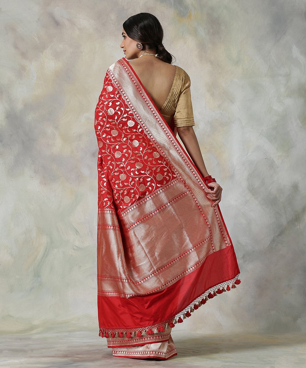 Handloom_Red_All_Over_Banarasi_Saree_With_Jangla_Weave_WeaverStory_03