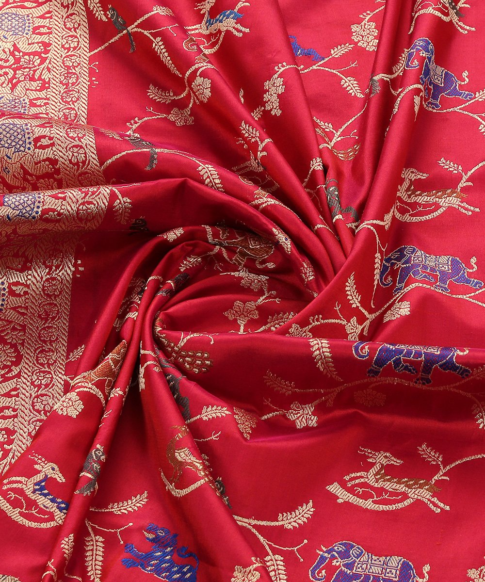 Handloom_Red_And_Pink_Dual_Tone_Pure_Katan_Silk_Shikargah_Banarasi_Dupatta_WeaverStory_06