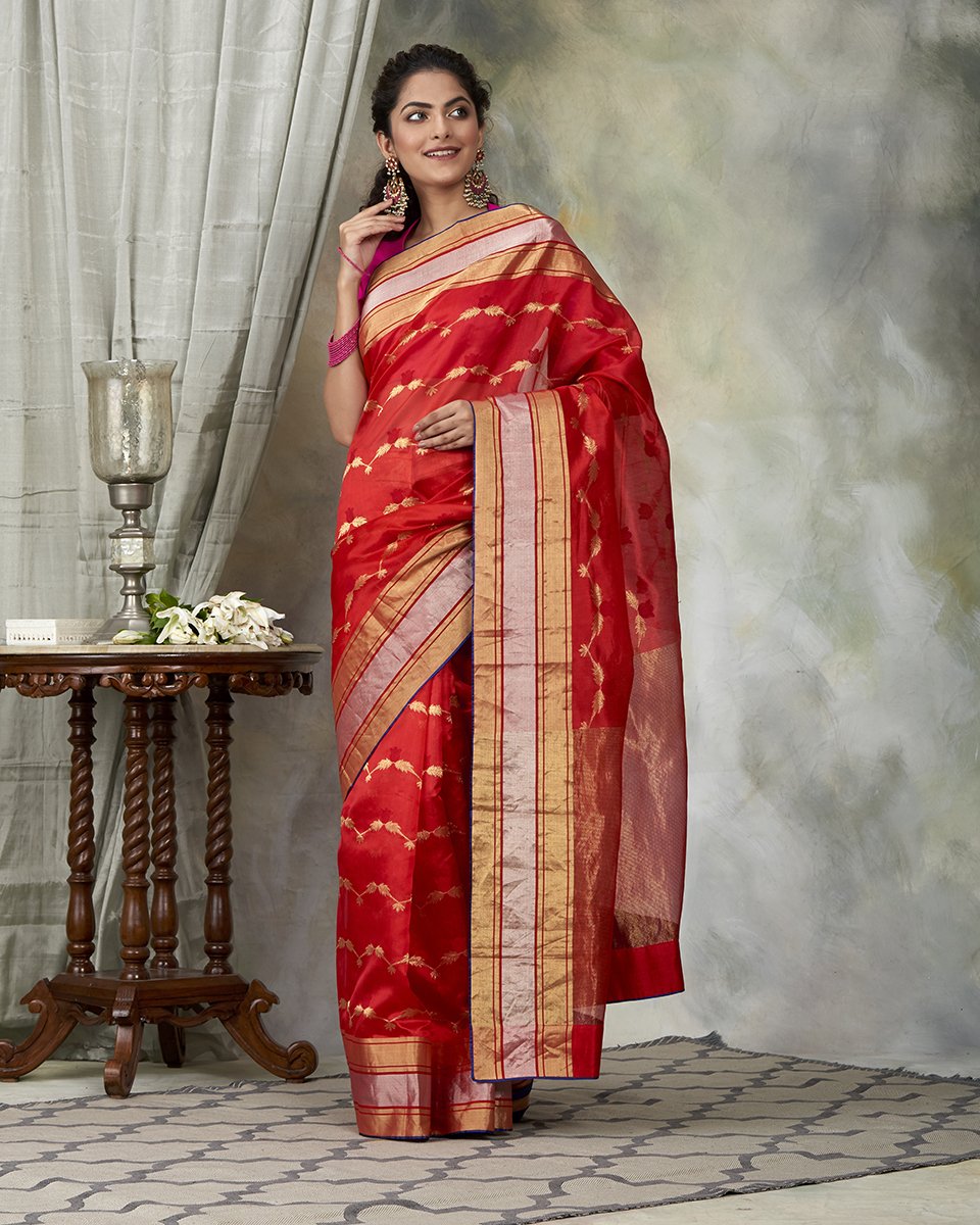 Handloom_Red_Chanderi_Silk_Saree_with_All_Over_Jaal_WeaverStory_02