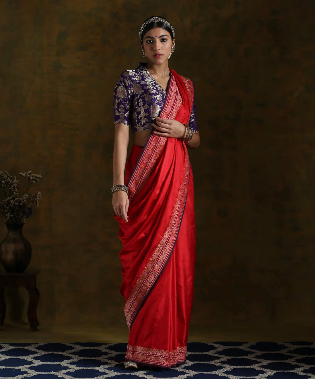 Handloom_Red_Pure_SIlk_Banarasi_Ektara_Saree_with_Konia_Motif_WeaverStory_02