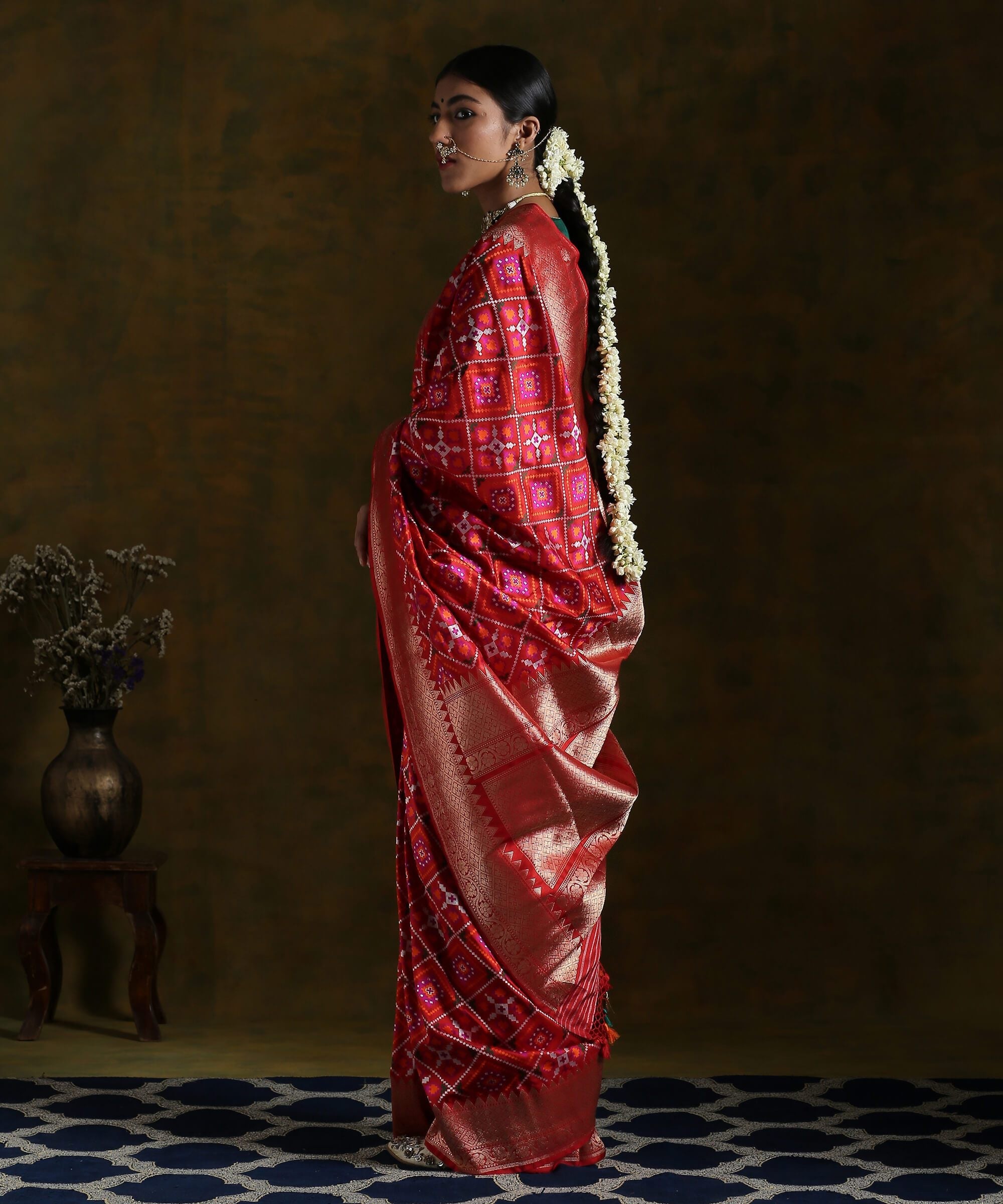 Handloom_Red_Katan_Silk_Ektara_Saree_with_Patola_Design_WeaverStory_03
