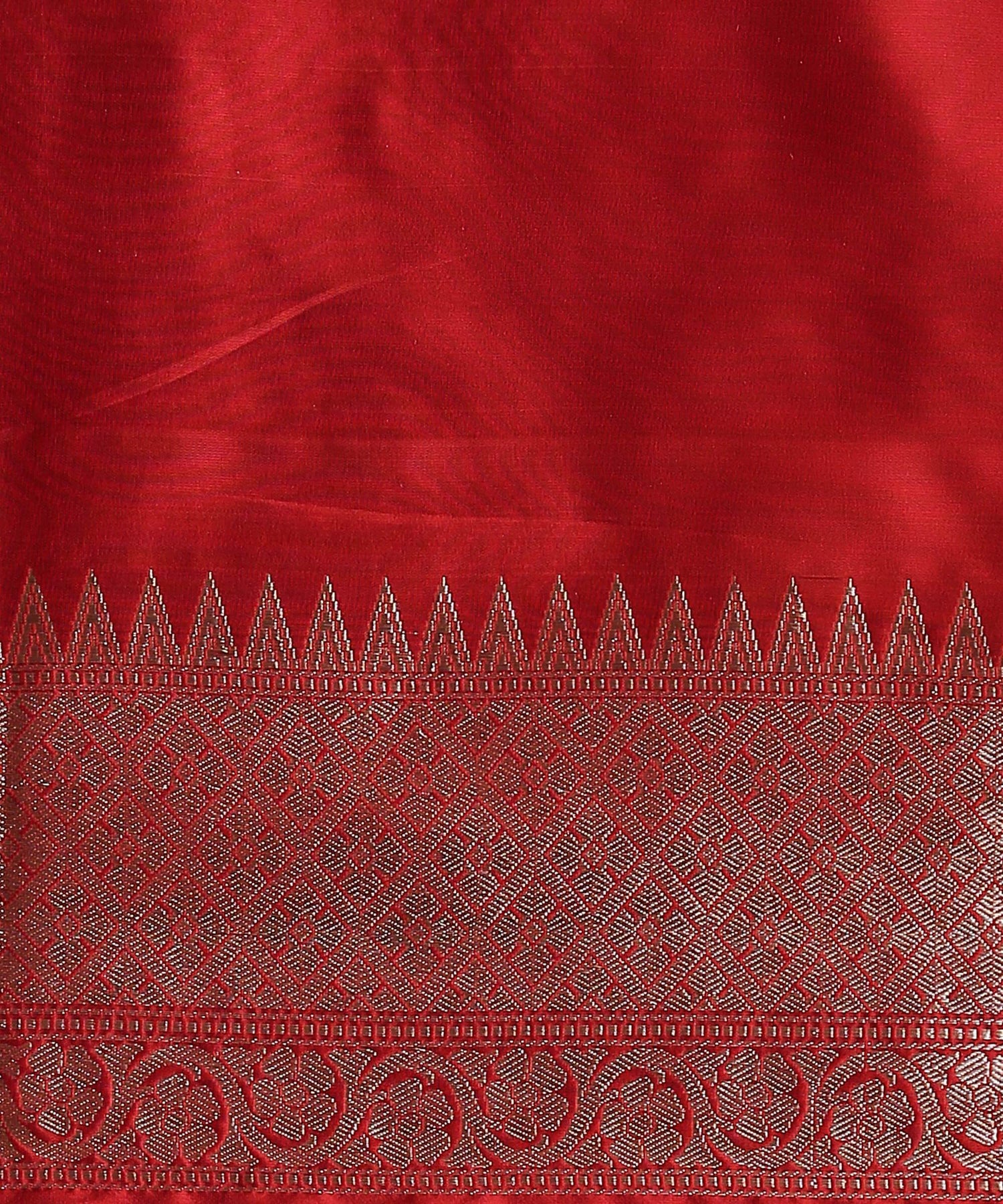 Handloom_Red_Katan_Silk_Ektara_Saree_with_Patola_Design_WeaverStory_05