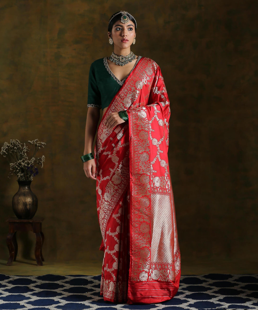 Red_Handloom_Katan_Silk_Saree_with_Kadhua_Floral_Jaal_WeaverStory_02