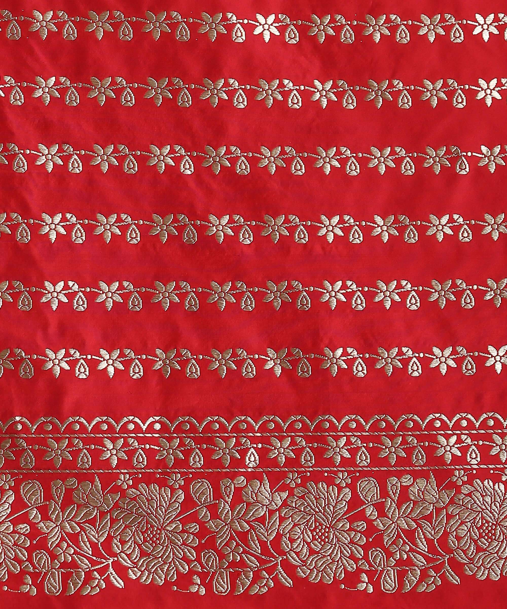 Red_Handloom_Katan_Silk_Saree_with_Kadhua_Floral_Jaal_WeaverStory_05