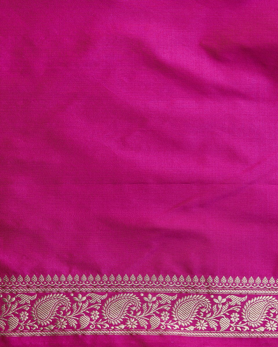 Handloom_Red_Rangkaat_Katan_Silk_Banarasi_Saree_with_Ambi_Pallu_WeaverStory_05