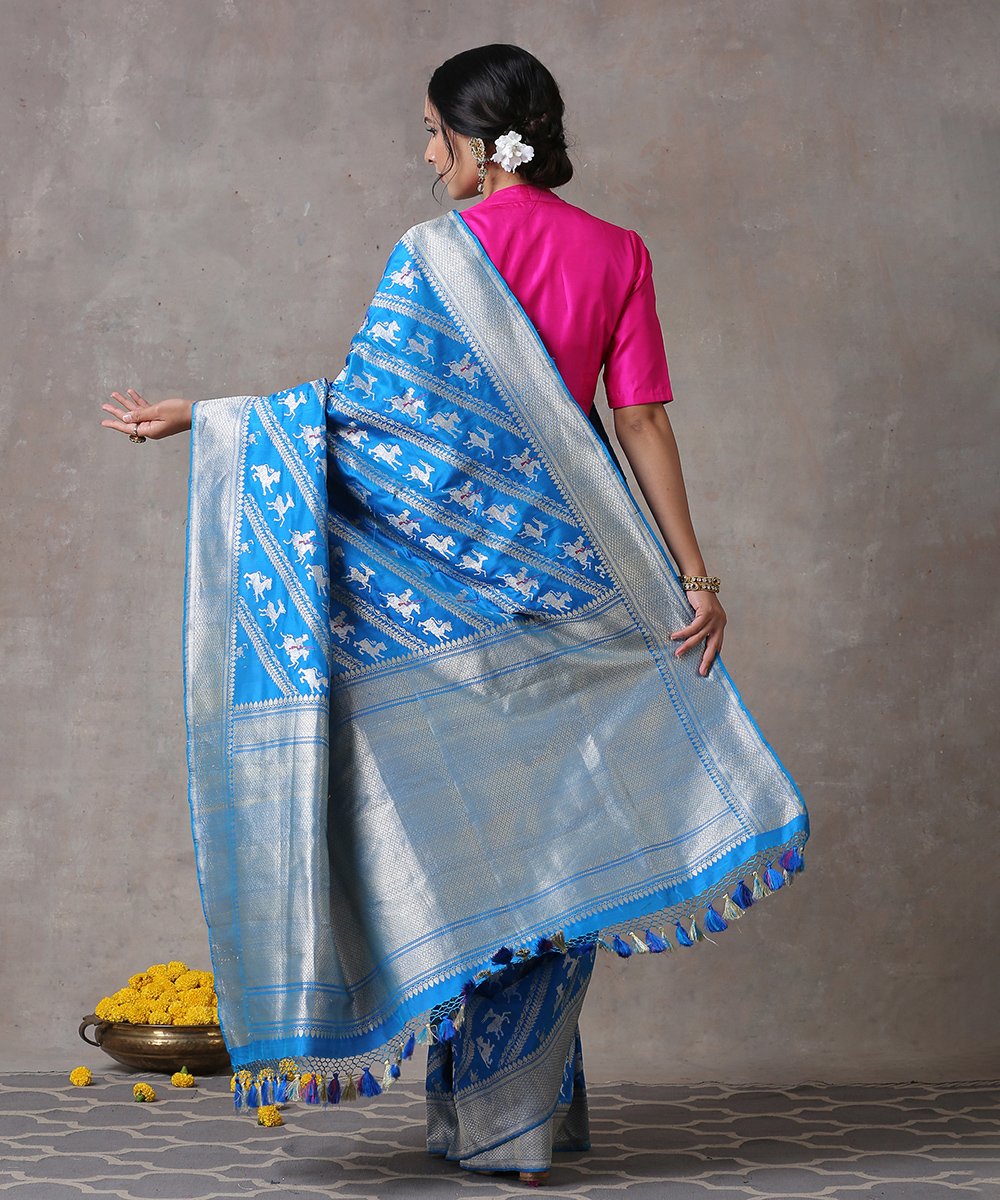 Handloom_Royal_Blue_Shikargah_Pure_Katan_Silk_Banarasi_Saree_with_Aada_Jaal_WeaverStory_03