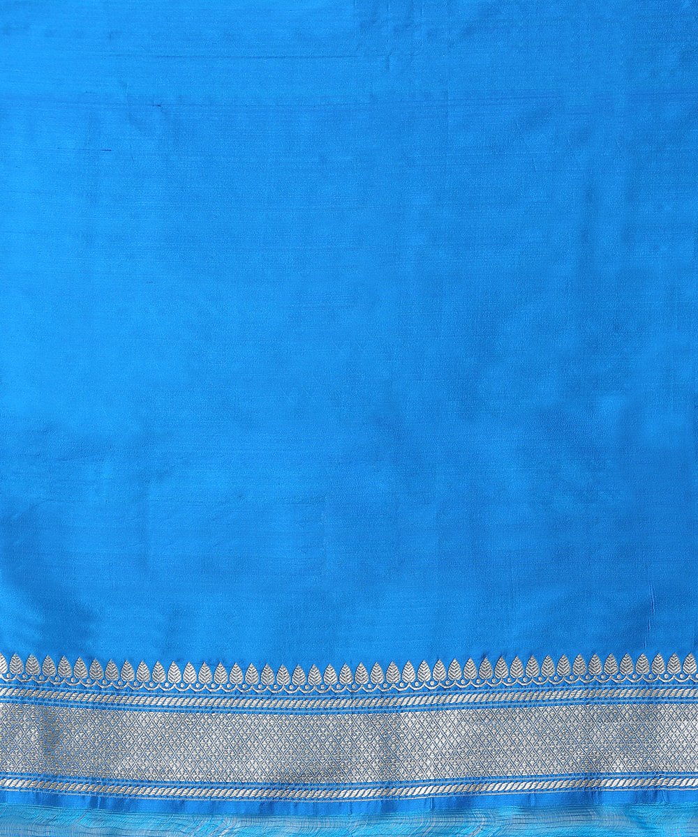 Handloom_Royal_Blue_Shikargah_Pure_Katan_Silk_Banarasi_Saree_with_Aada_Jaal_WeaverStory_05