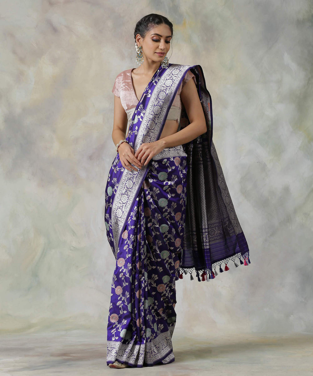 Handloom_Royal_Purple_Pure_Katan_Silk_Banarasi_Saree_with_Silver_Zari_WeaverStory_02