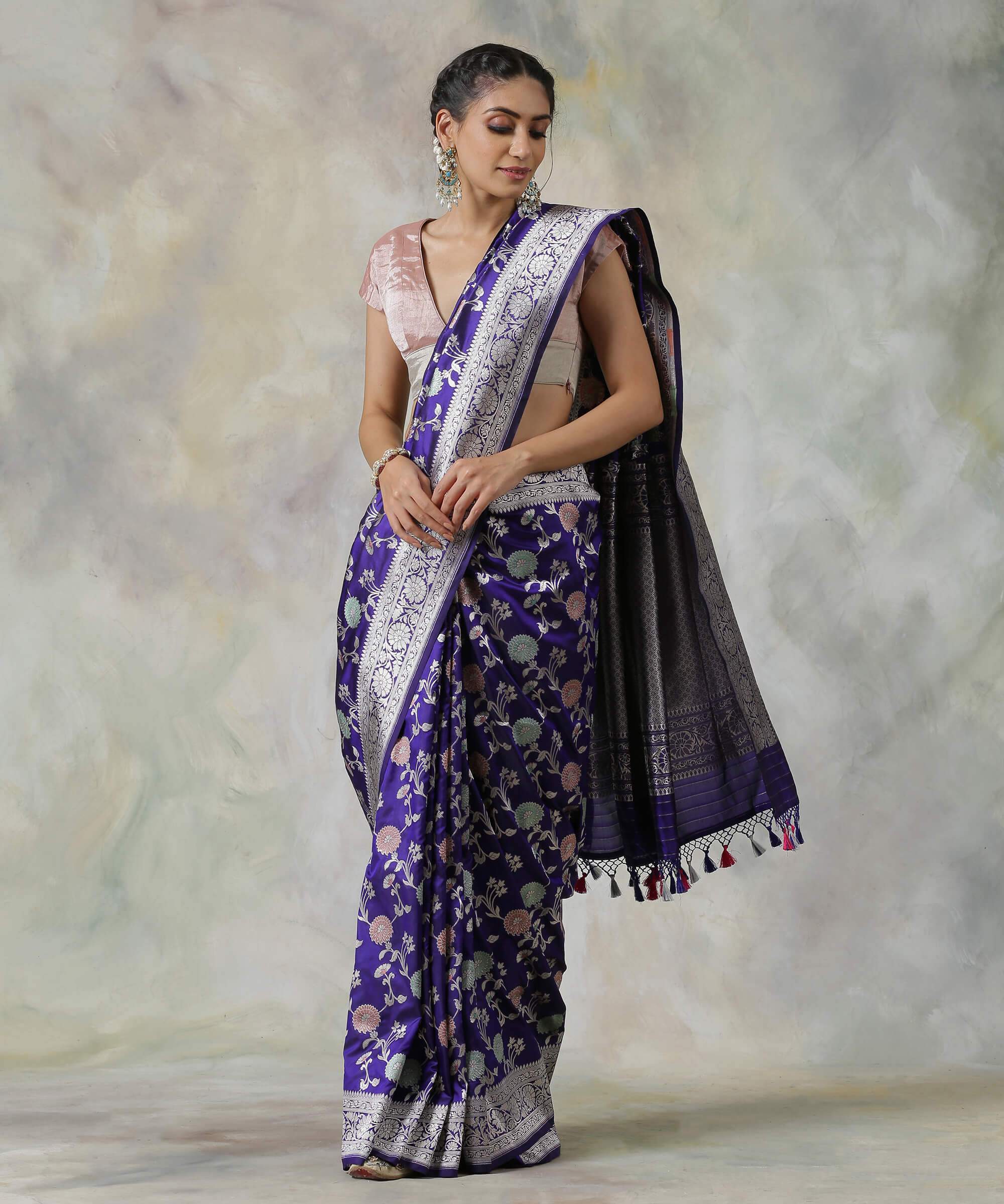 Handloom_Royal_Purple_Pure_Katan_Silk_Banarasi_Saree_with_Silver_Zari_WeaverStory_02