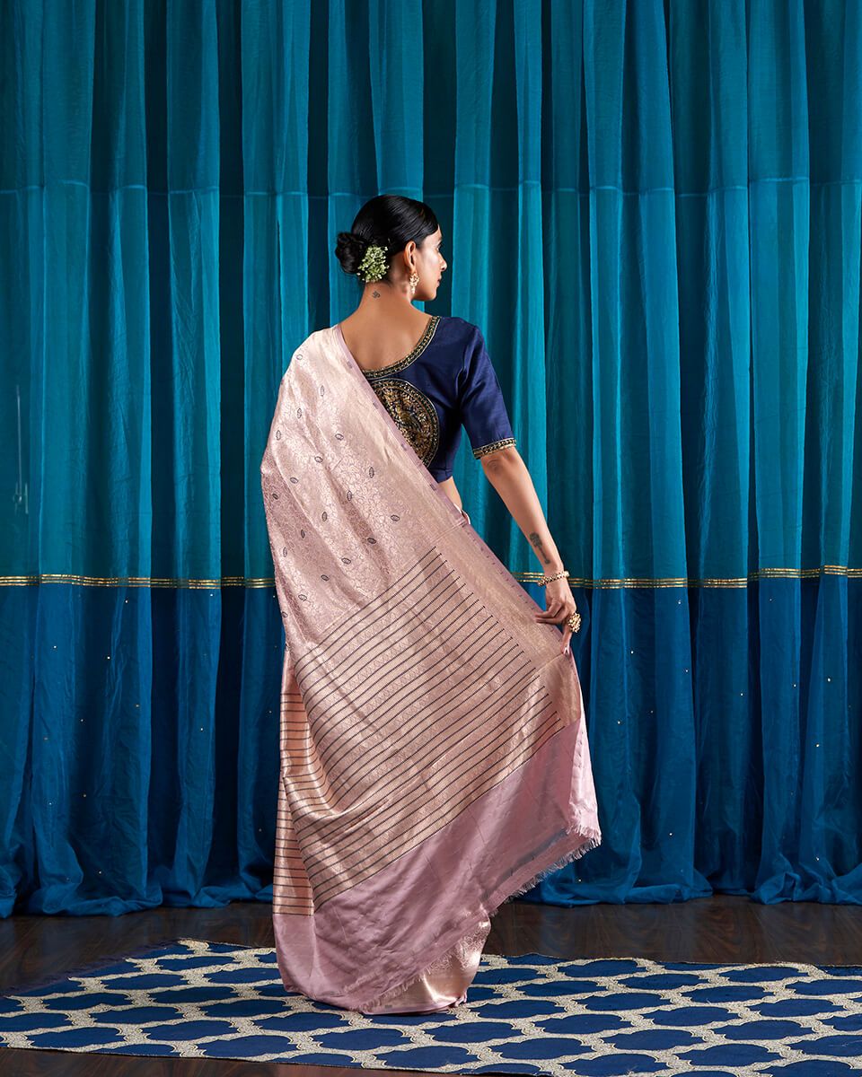 Handloom_Soft_Mauve_Zari_Kimkhab_Saree_With_Blue_Meenakari_WeaverStory_03