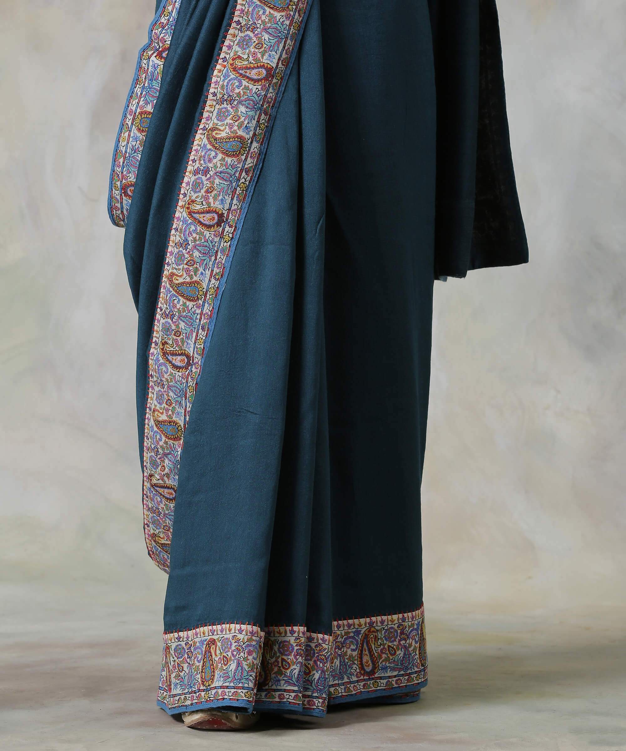 Handwoven_Moonga_Silk_Saree_in_Regal_Blue_with_Hand_Appliqued_Sozni_Needle_Work_Border_WeaverStory_04