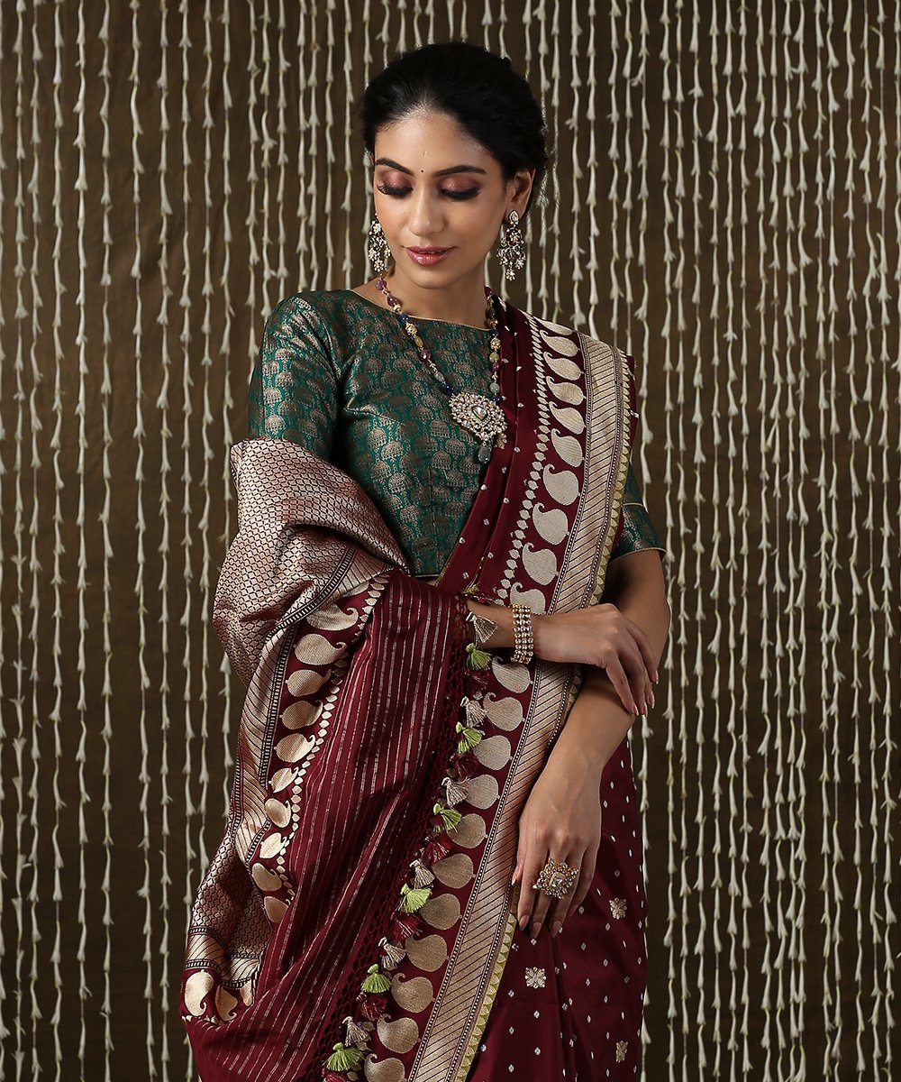 Handloom_Wine_Katan_Silk_Banarasi_Saree_with_All_Over_Small_Booti_WeaverStory_01