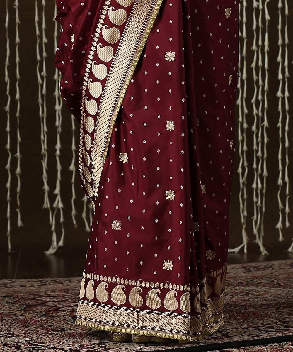 Handloom_Wine_Katan_Silk_Banarasi_Saree_with_All_Over_Small_Booti_WeaverStory_04
